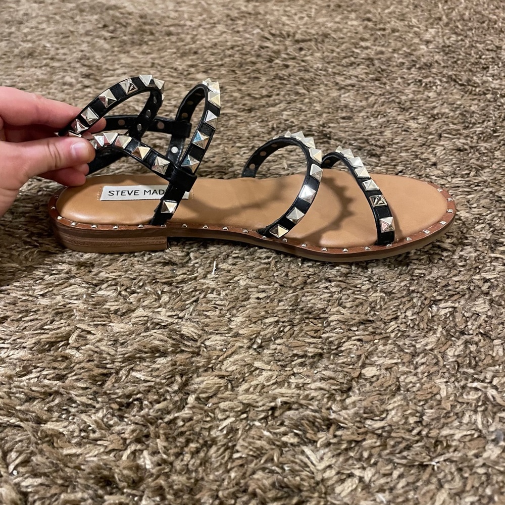 Steve Madden Travel Sandal
